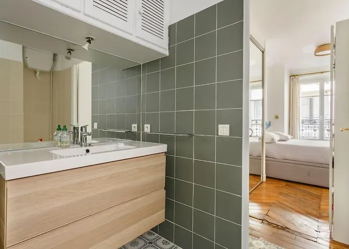 Haussmannien Place De L Etoile Appartement Paris