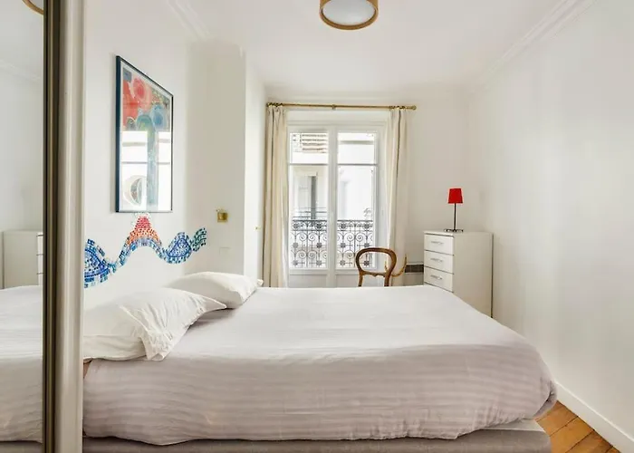 Haussmannien Place De L Etoile Appartement